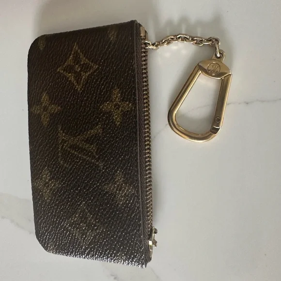 Louis Vuitton Monogram Key Pouch - Picture 2 of 4
